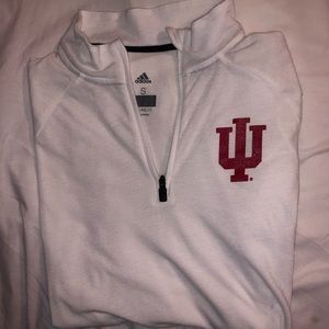 Indiana U sweatshirt